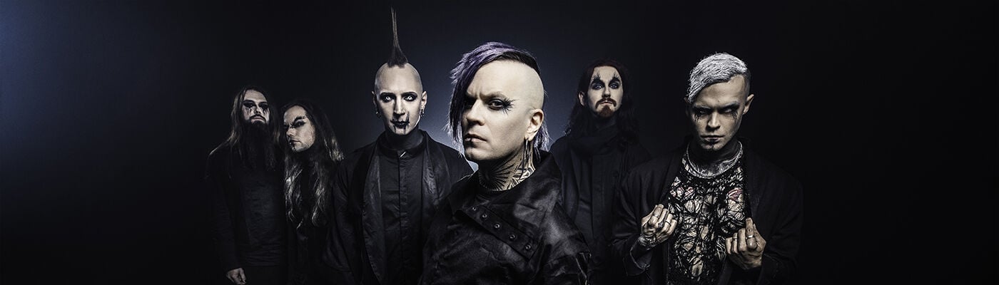 Essayage de merch avec Chris Harms