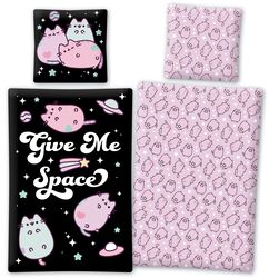 Give Me Space, Pusheen, Beddengoed